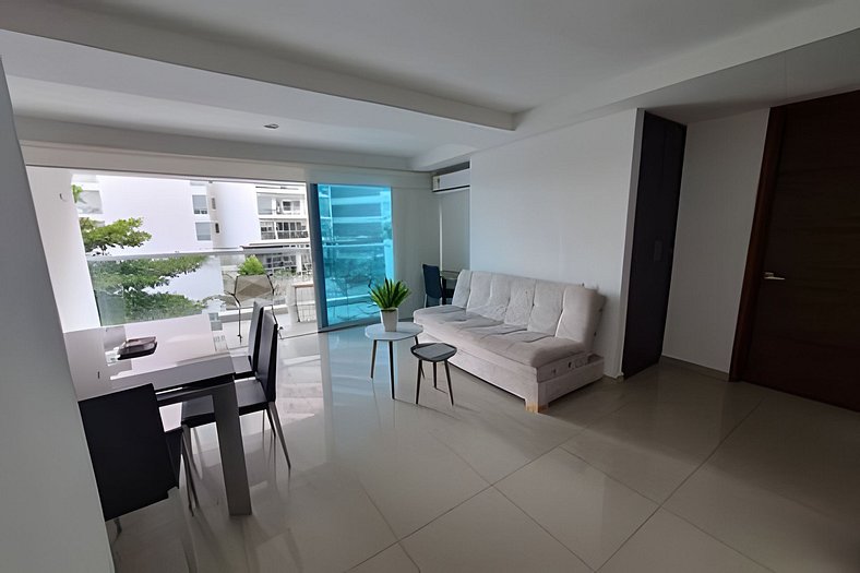 1 Bedroom Apartment Morros. Beach access