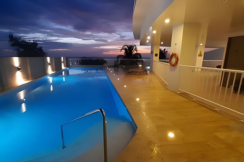 1 Bedroom Sea View. Pool and Spa