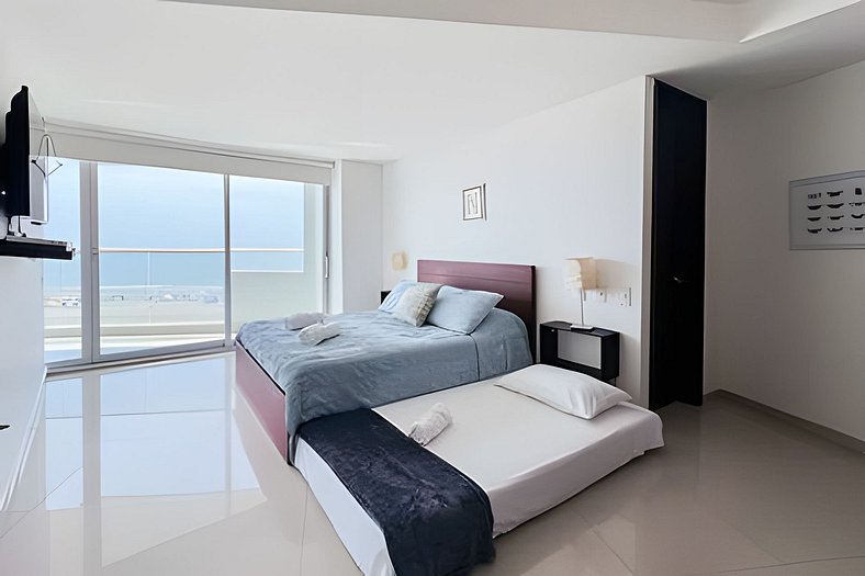 2 Bedrooms Morros. Sea view and beach access