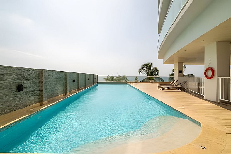 2 Bedrooms Sea View. Pool and Spa