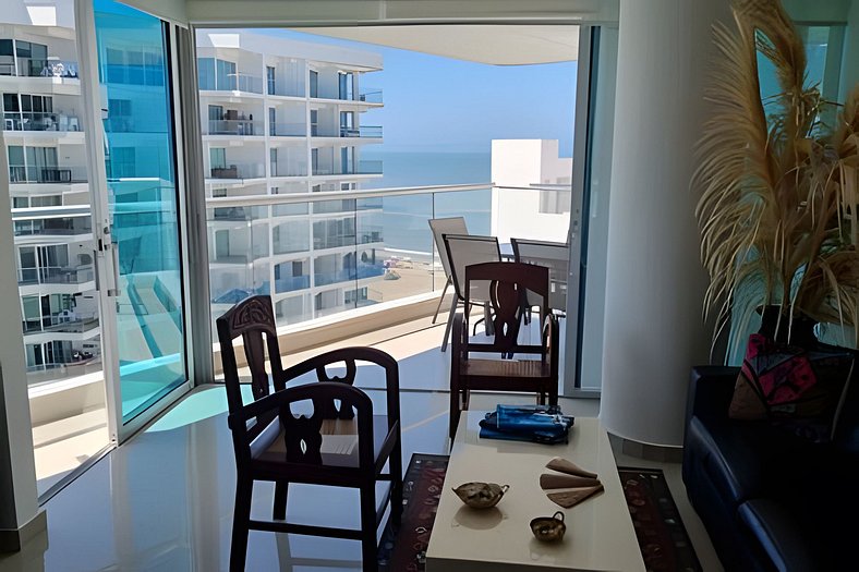 Morros 2 Bedroom Apartment. Seaview